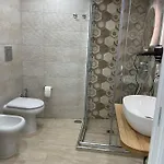 Metro Stazione-museo 500 M-appartamento Ed Elegante Dimora De Curtis شقة نابولي