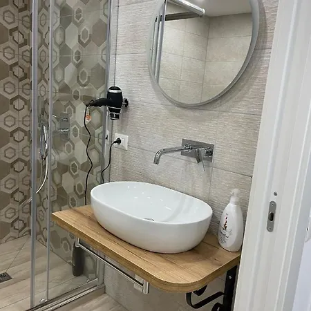 Metro Stazione-museo 500 M-appartamento Ed Elegante Dimora De Curtis Apartamento *