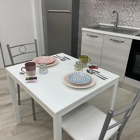 Metro Stazione-museo 500 M-appartamento Ed Elegante Dimora De Curtis *