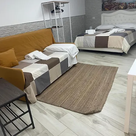 Metro Stazione-museo 500 M-appartamento Ed Elegante Dimora De Curtis * Nápoles