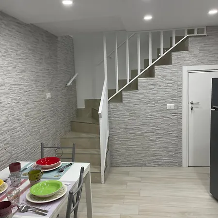 Metro Stazione-museo 500 M-appartamento Ed Elegante Dimora De Curtis Apartamento *