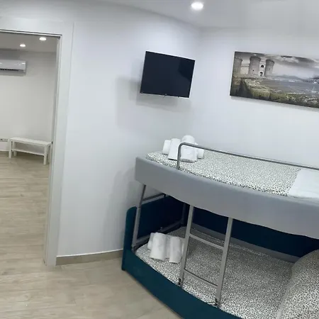 Metro Stazione-museo 500 M-appartamento Ed Elegante Dimora De Curtis