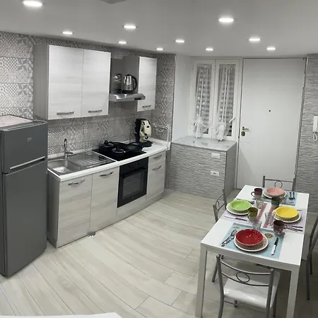 Apartament Metro Stazione-museo 500 M-appartamento Ed Elegante Dimora De Curtis